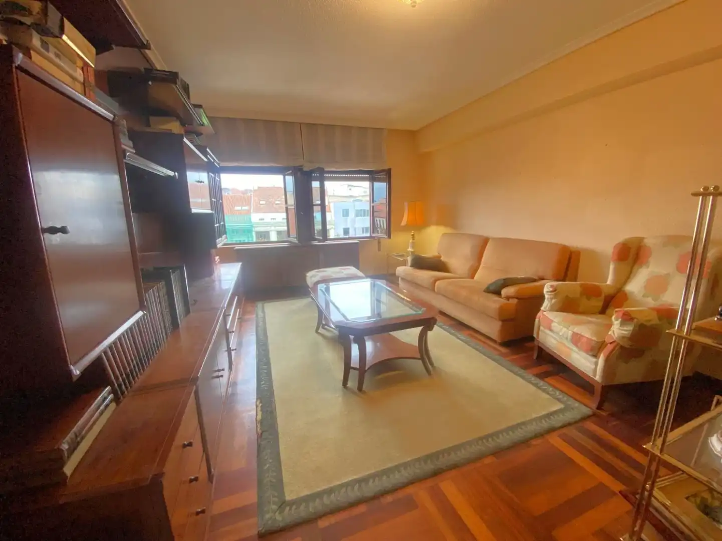 Living room of Flat for sale in Torrelavega   with Heating and Parquet flooring
