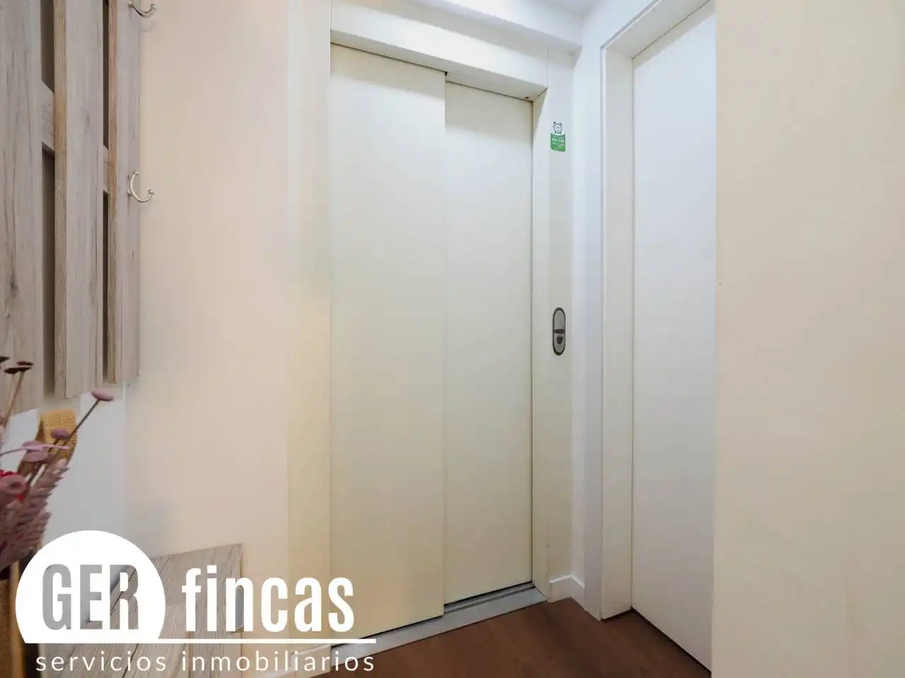Flat with terrace for sale in Calle Sant Marc, imagen 28