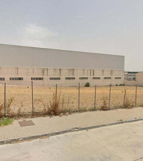 Foto 2 de Residencial en venta en De Extremadura, Las Vegas - Campoaras, Lucena