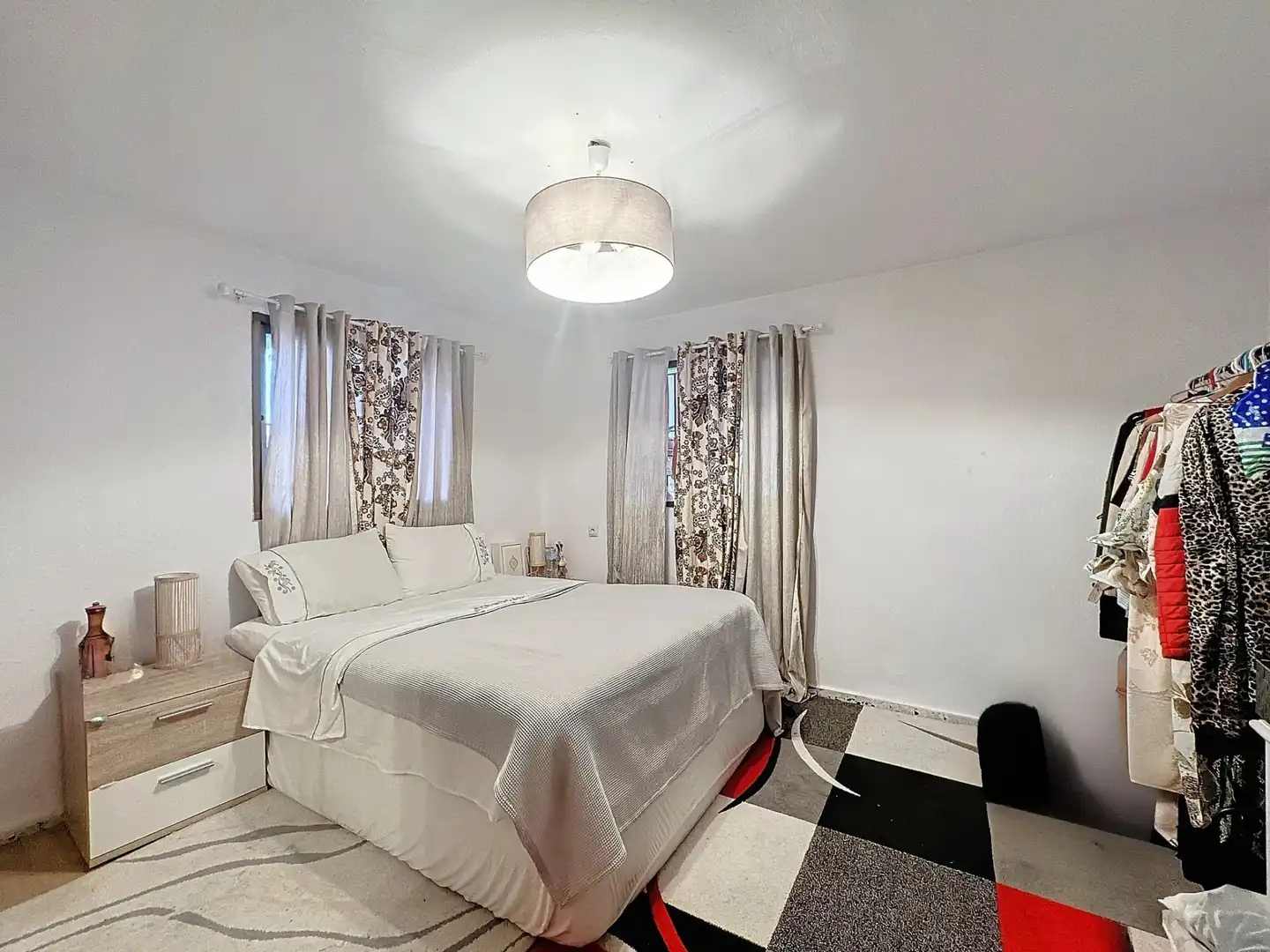 Schlafzimmer von Country house zum Verkauf in Estepona mit Klimaanlage, Privatgarten und Terrasse