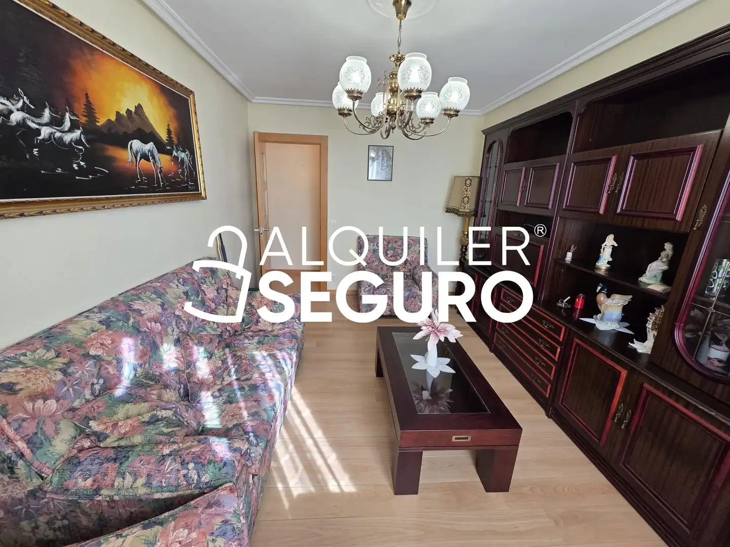 Sala de estar de Piso de alquiler en Burgos con Calefacción, Terraza y Amueblado