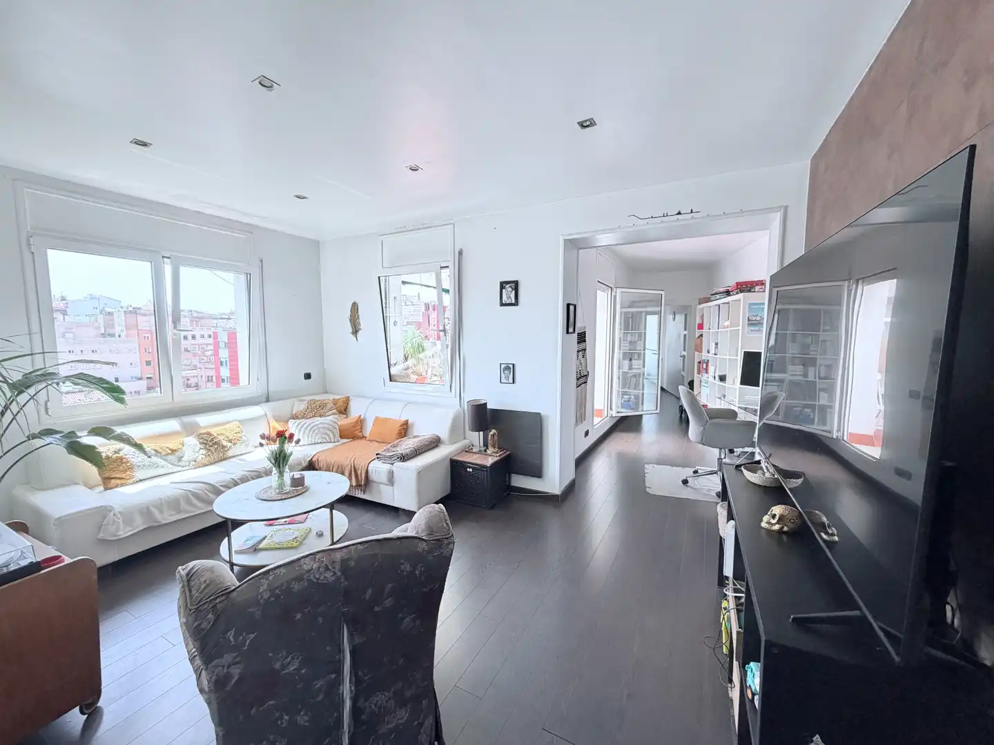 Living room of Attic for sale in Barcelona  with Air Conditioner, Heating and Parquet flooring