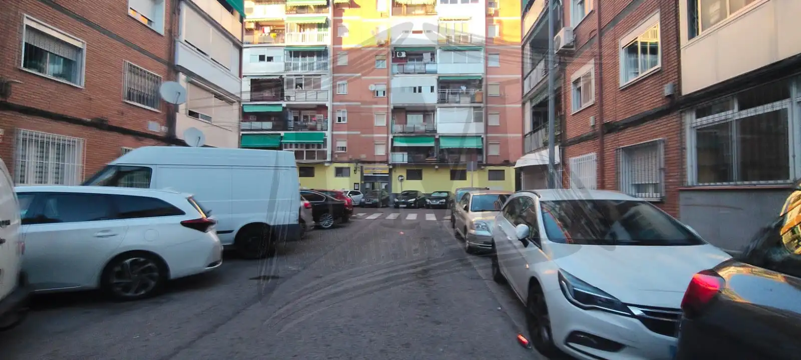 Vista exterior de Piso en venta en Alcalá de Henares con Terraza y Internet