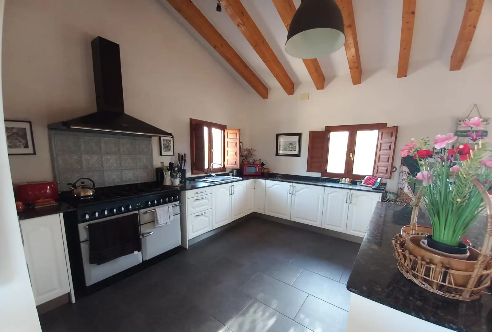 Cocina de Finca rústica en venta en Rasquera