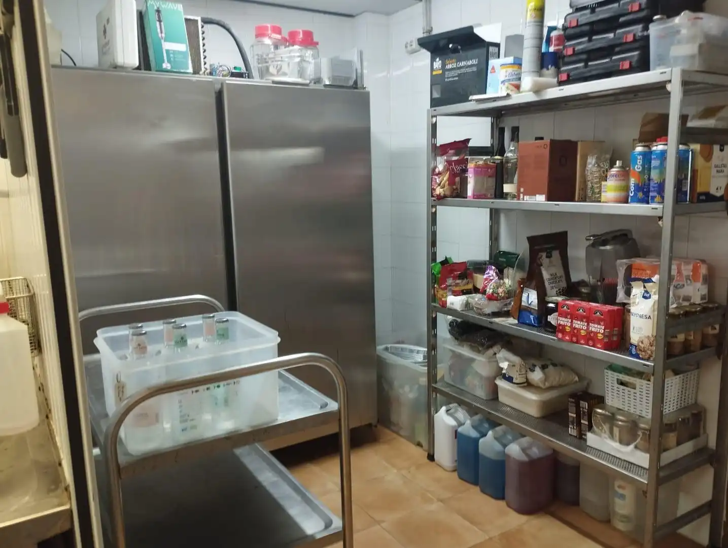 Cuina de Local en venda en Botarell amb Aire condicionat