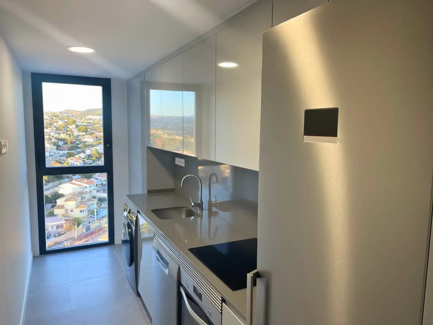 Apartment with terrace for sale in Marisol Park - Ortembach - Los Almendros, imagen 3