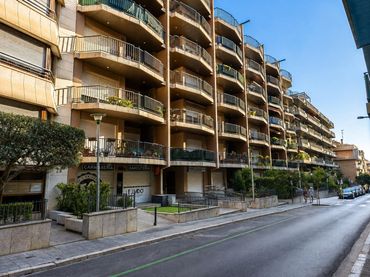 Pis amb ascensor en venda a Centre
