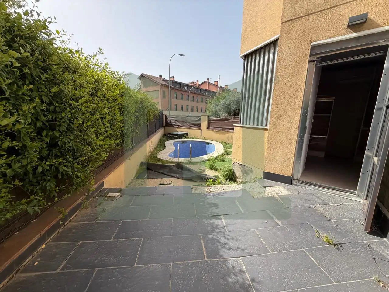 Piscina de Casa o chalet en venta en Madrid con Aire acondicionado, Jardín privado y Terraza