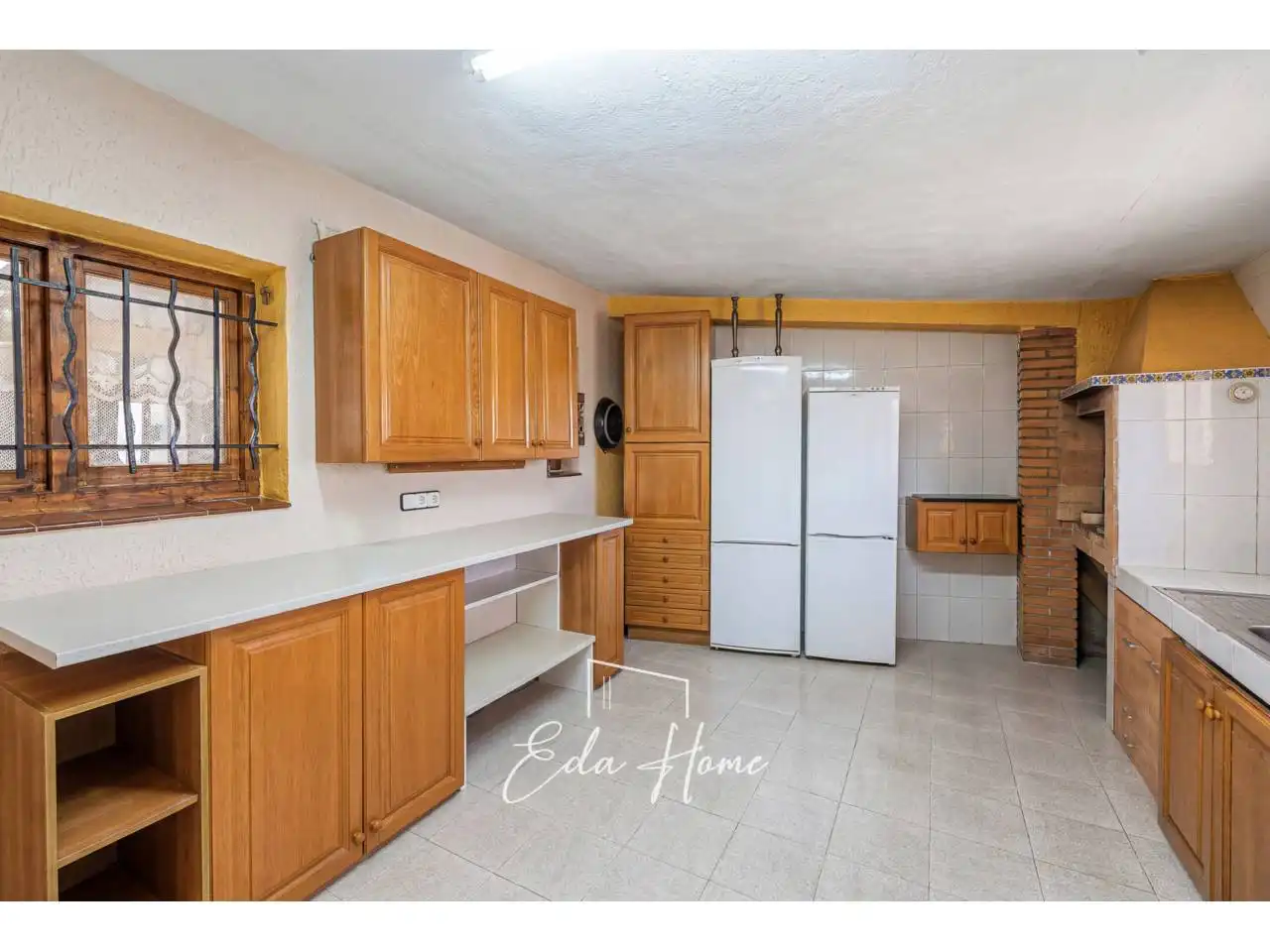 Kitchen of Houses for sale in Vilanova i la Geltrú