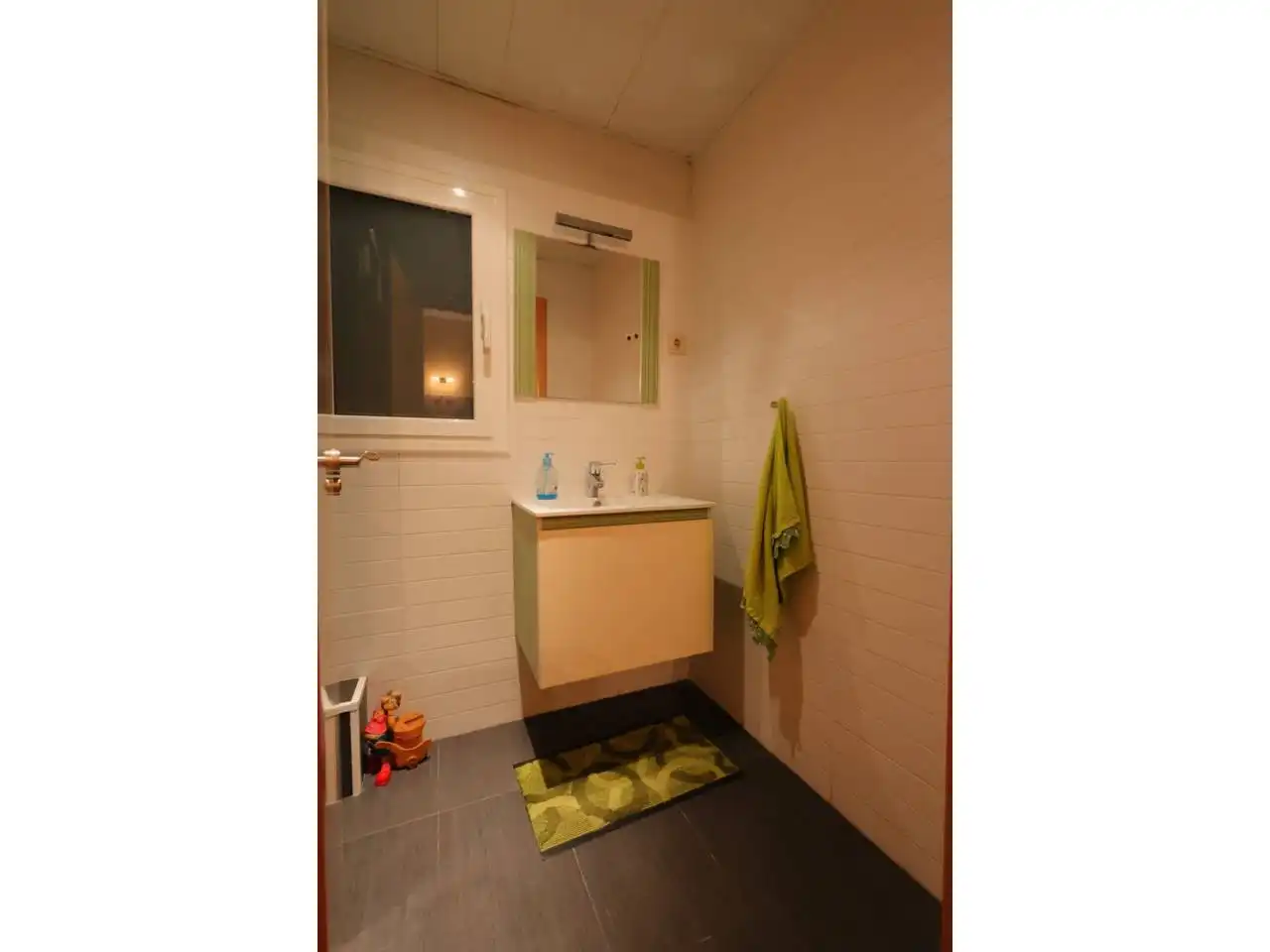 Bathroom of Flat for sale in L'Hospitalet de Llobregat  with Air Conditioner and Balcony