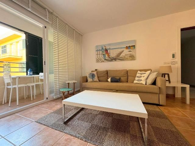 Sala de estar de Piso en venta en Ciutadella de Menorca con Terraza