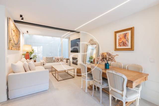 Casa adosada en Venta en C. Arturo Soria en Concepción