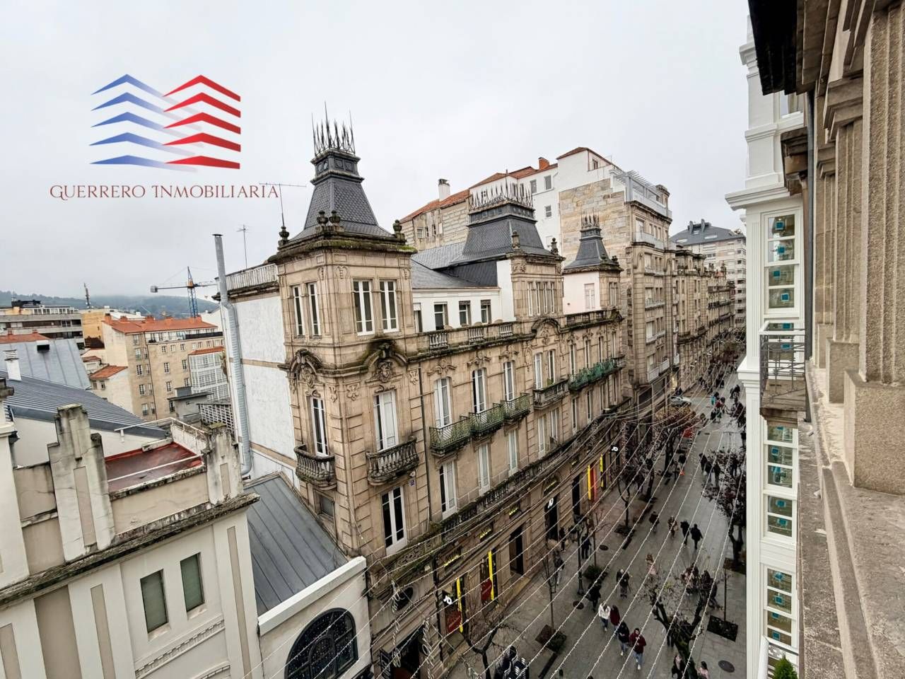 Exterior view of Apartment to rent in Ourense Capital   with Heating, Parquet flooring and Furnished