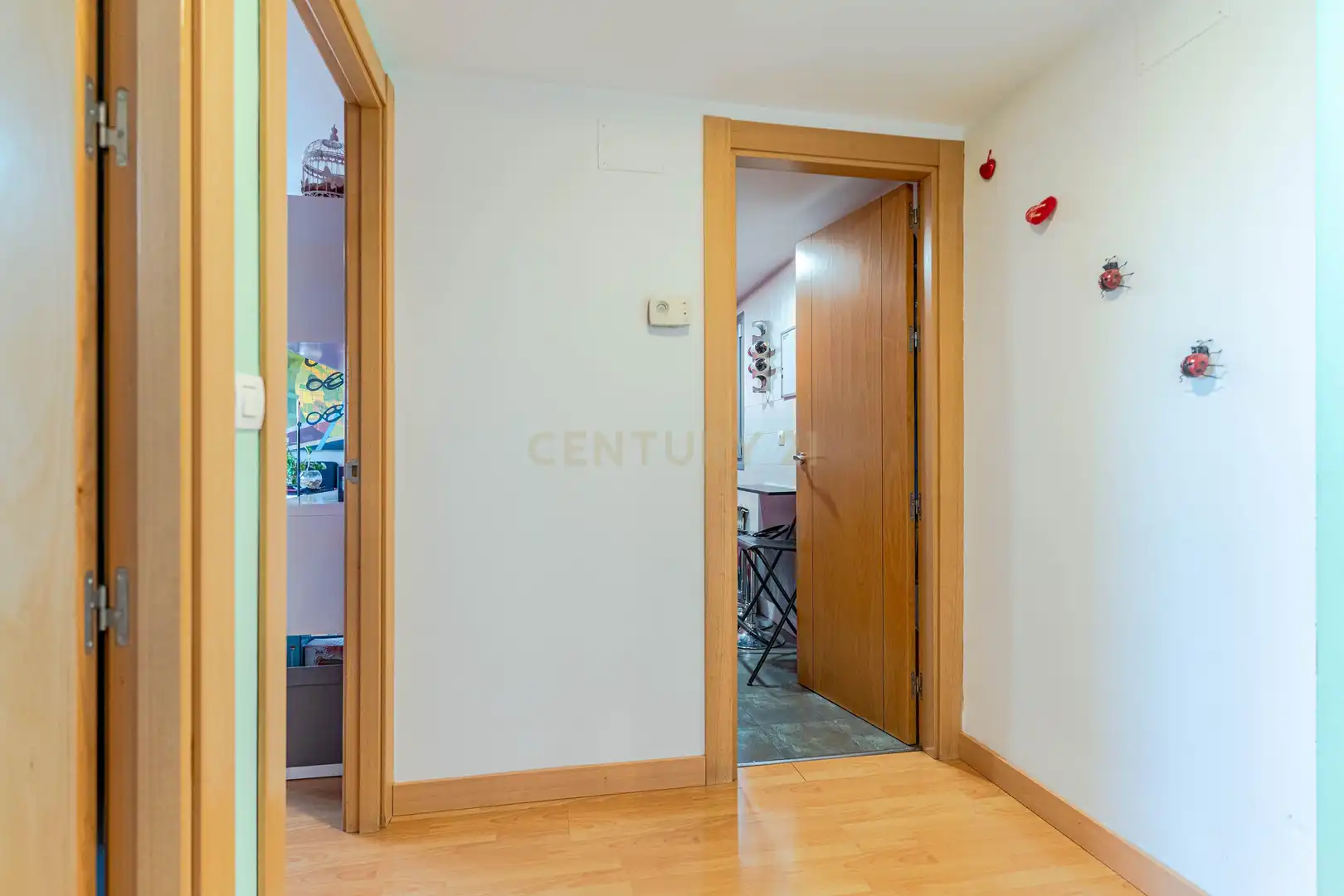 Flat for sale in Granada  with Air Conditioner
