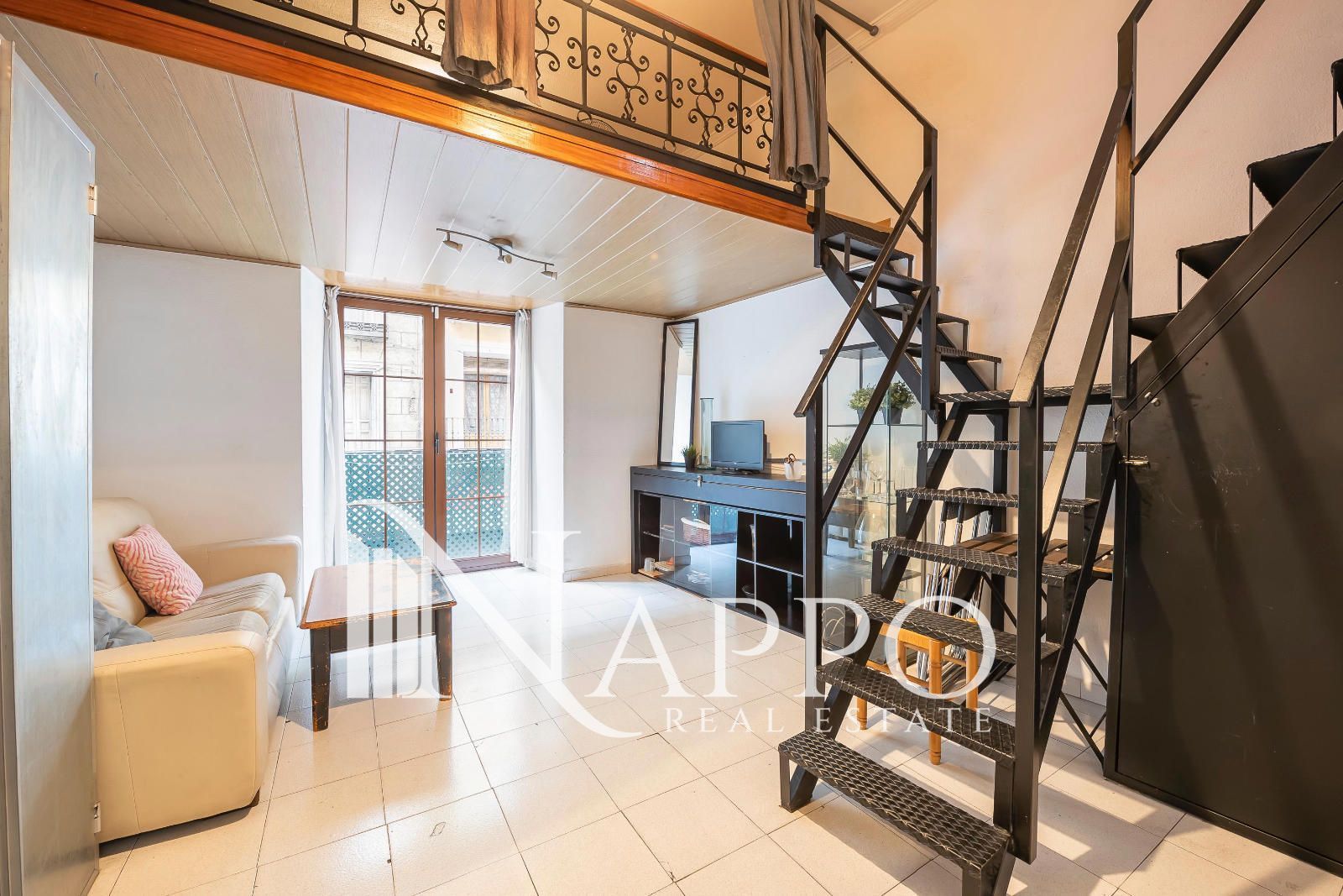 Exterior view of Flat for sale in  Madrid Capital  with Air Conditioner, Heating and Terrace
