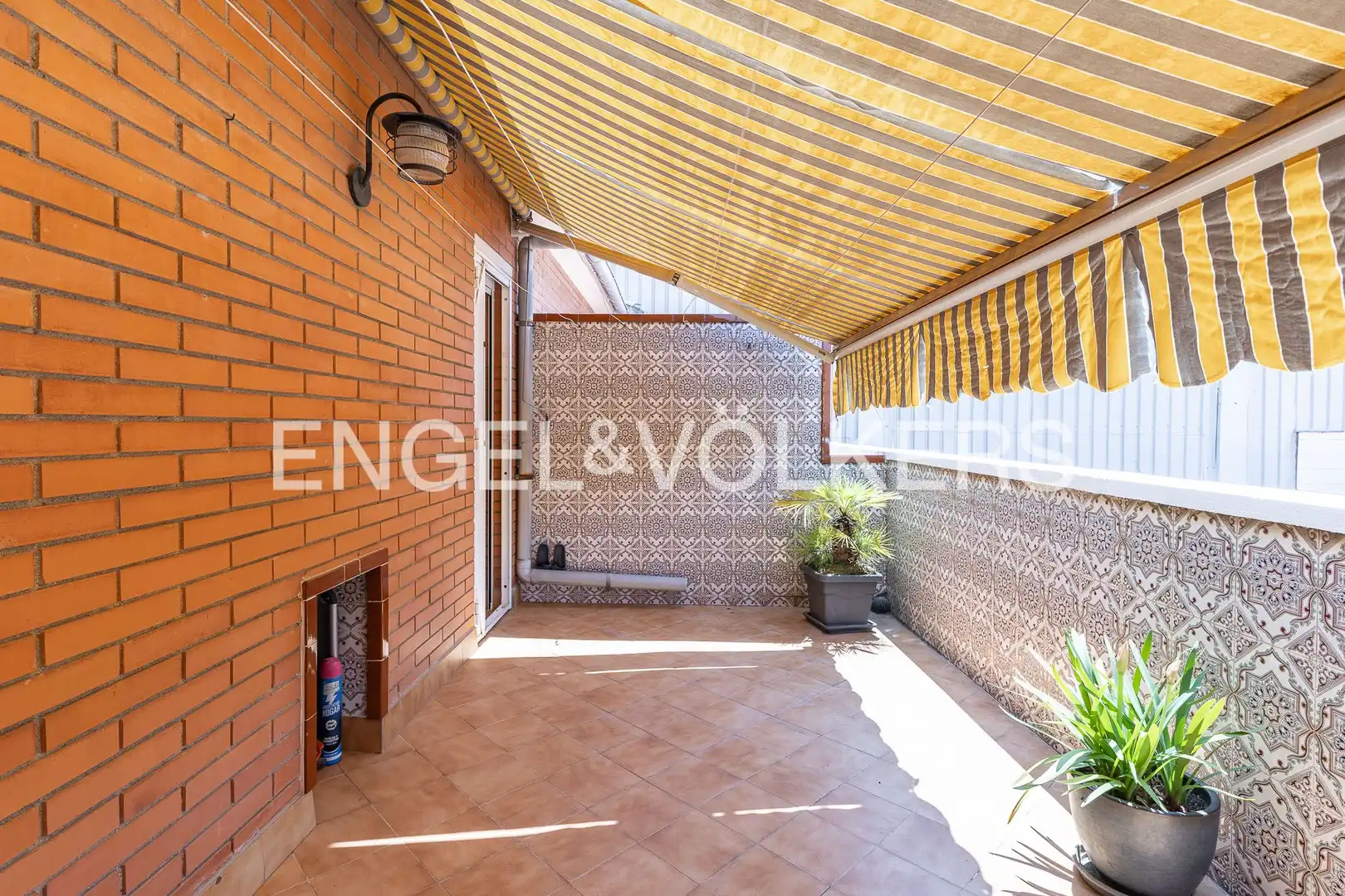 Terrassa de Casa adosada en venda en Arenys de Mar amb Calefacció, Jardí privat i Parquet