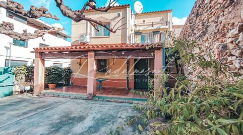 Foto 2 de Casa adosada en venda a Carrer Major, El Milà, Tarragona