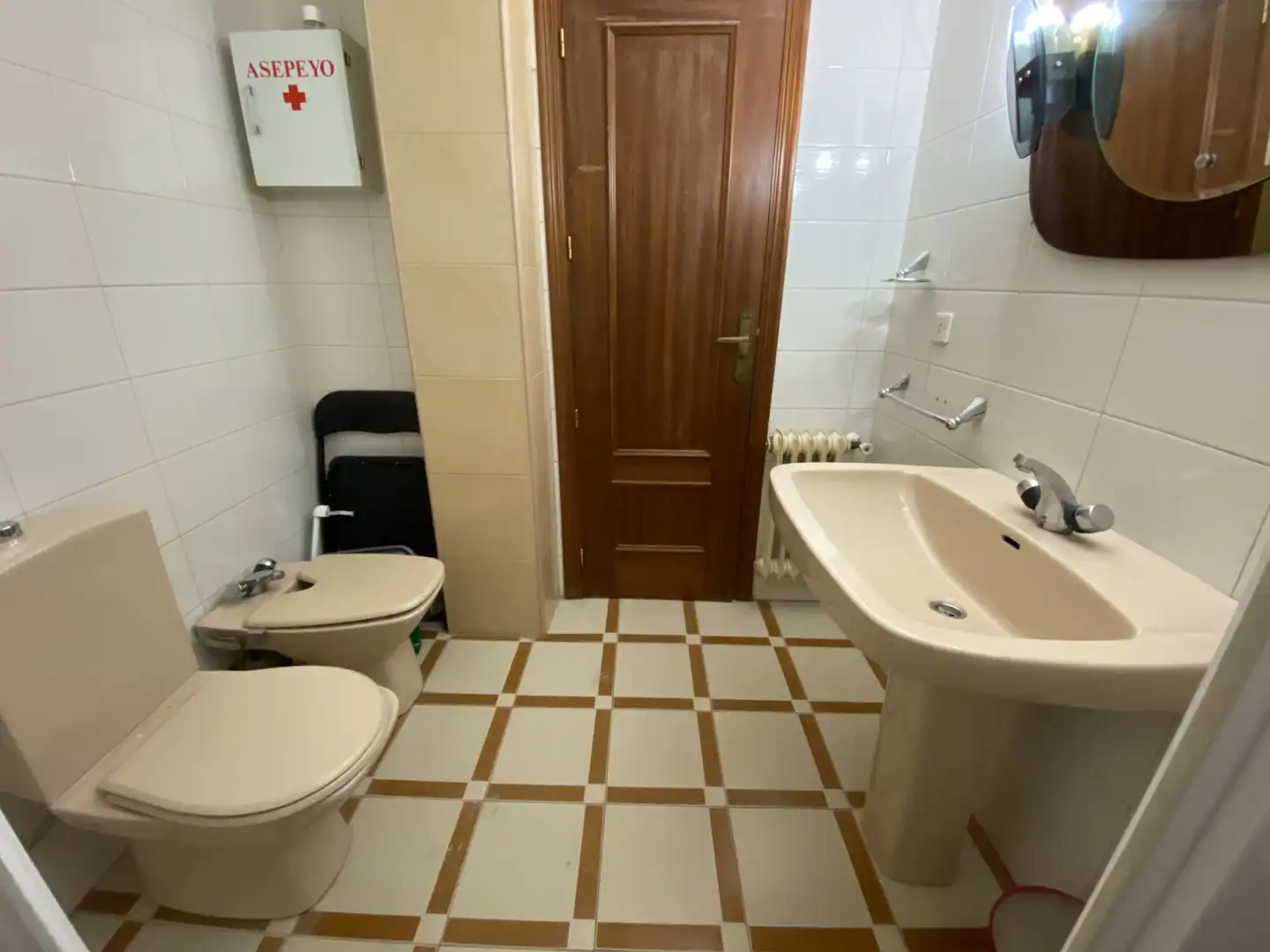 Baño de Piso en venta en Ciudad Real con Calefacción, Terraza y Balcón