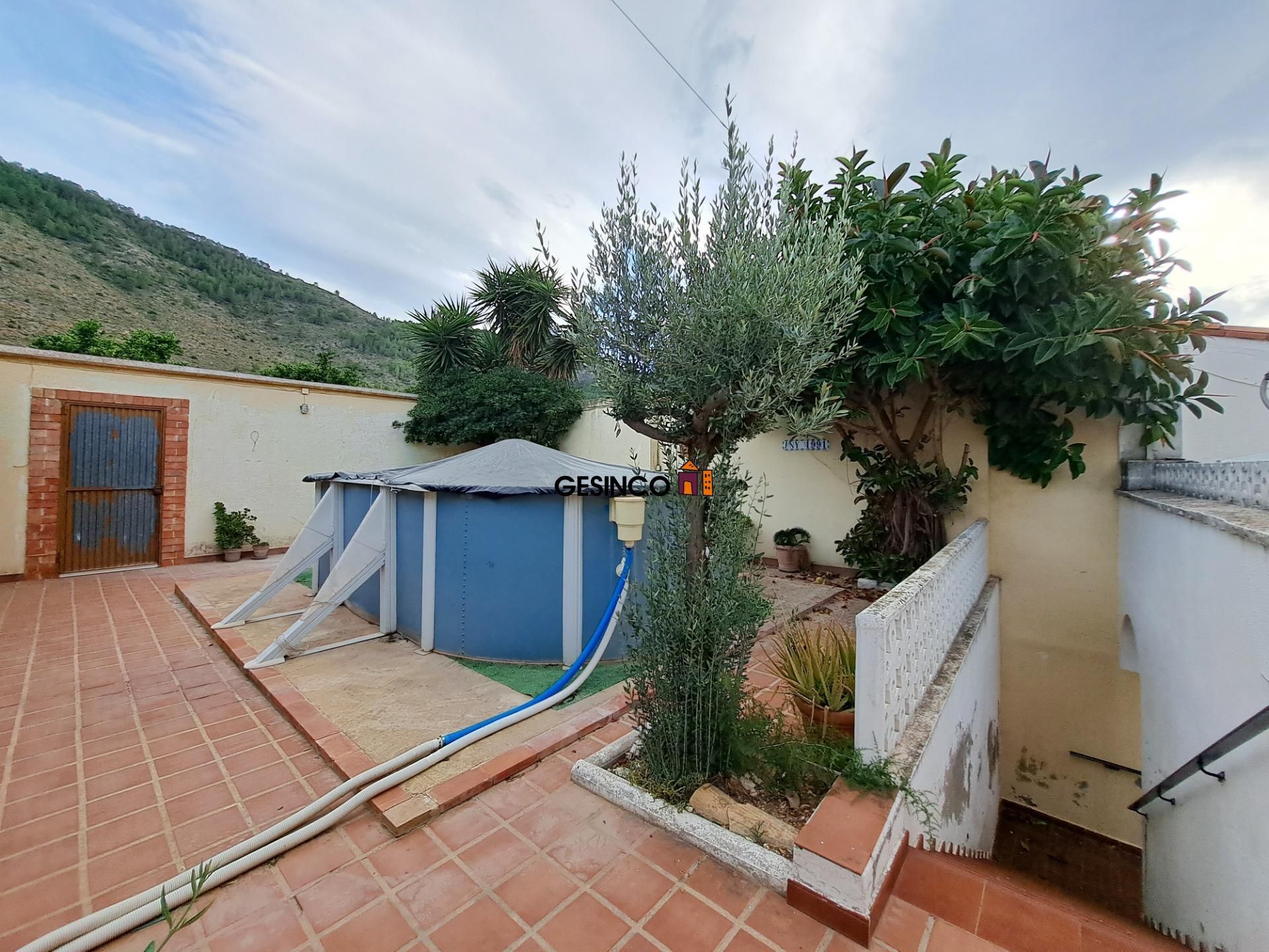 Jardí de Casa o xalet en venda en Novelé  / Novetlè amb Aire condicionat, Jardí privat i Terrassa