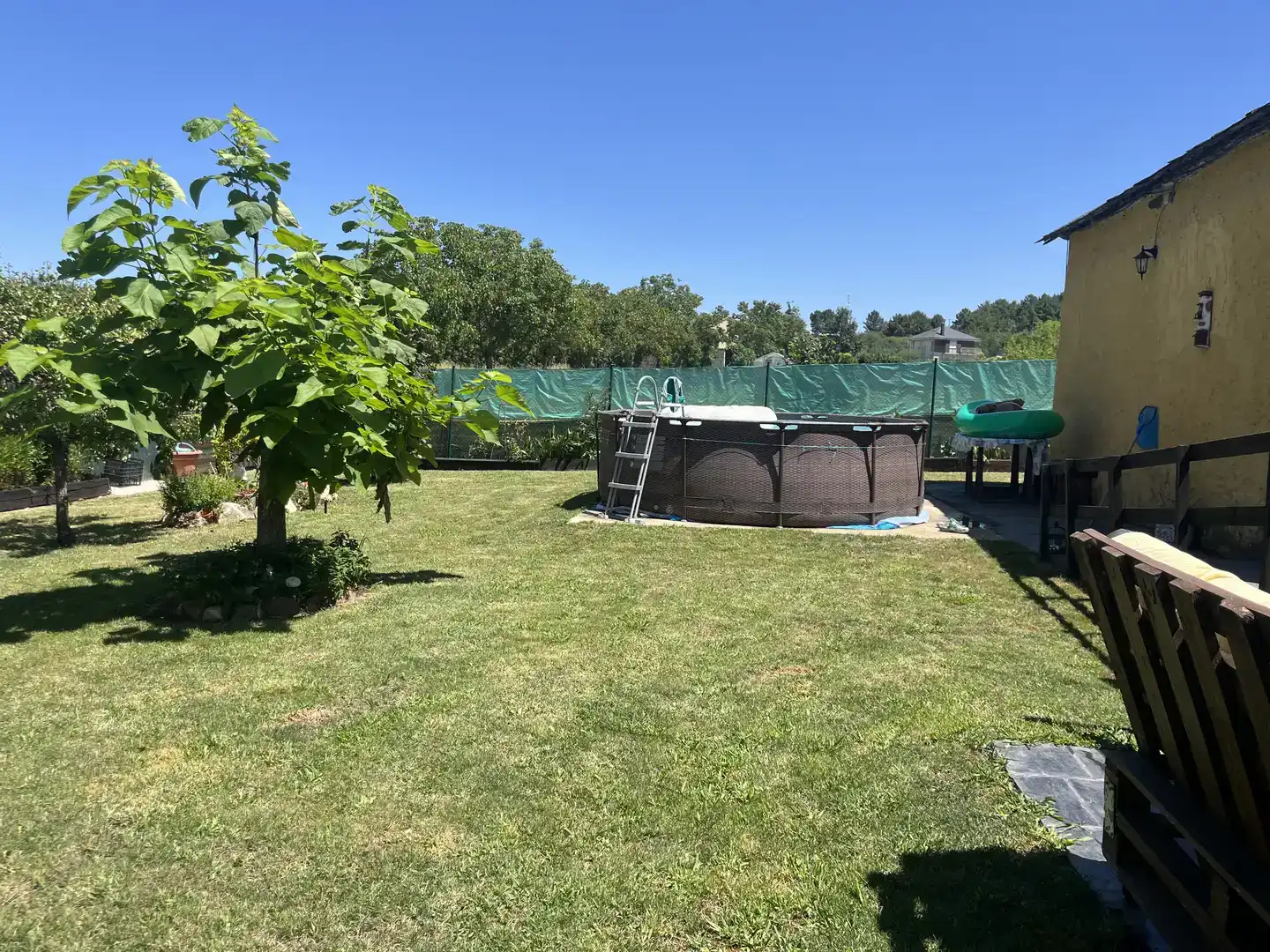 Swimming pool of Flat for sale in Cabañas Raras, León