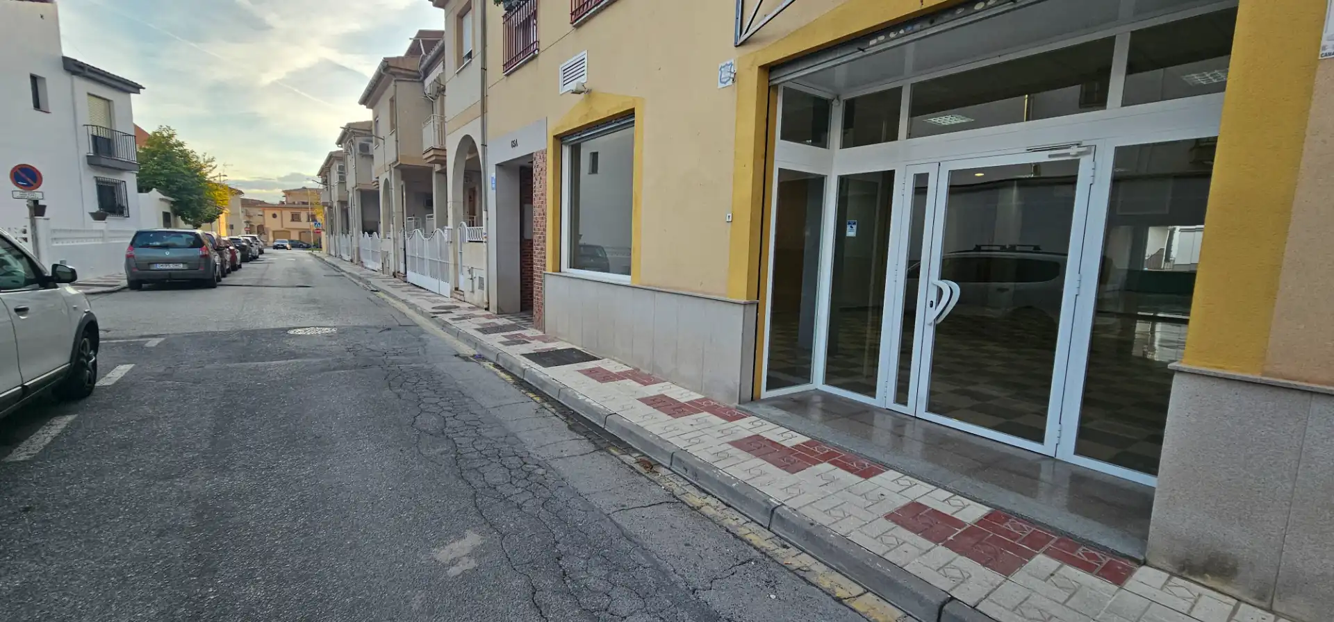 Commercial properties for rent in Maracena