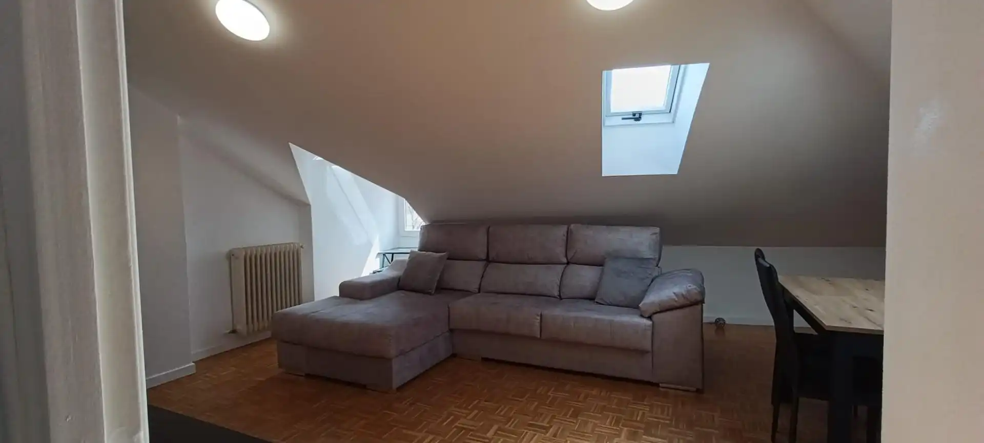 Sala de estar de Ático en venta en Mansilla de las Mulas