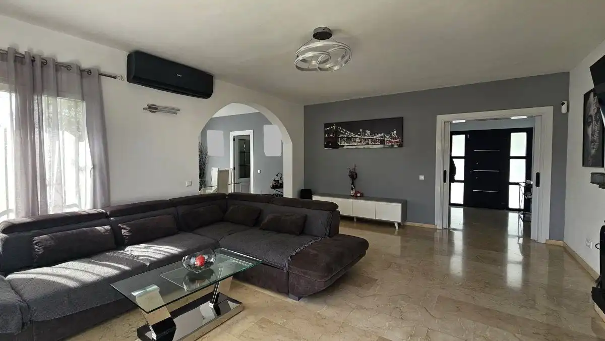 Sala de estar de Casa o chalet en venta en Sotogrande con Aire acondicionado, Jardín privado y Terraza