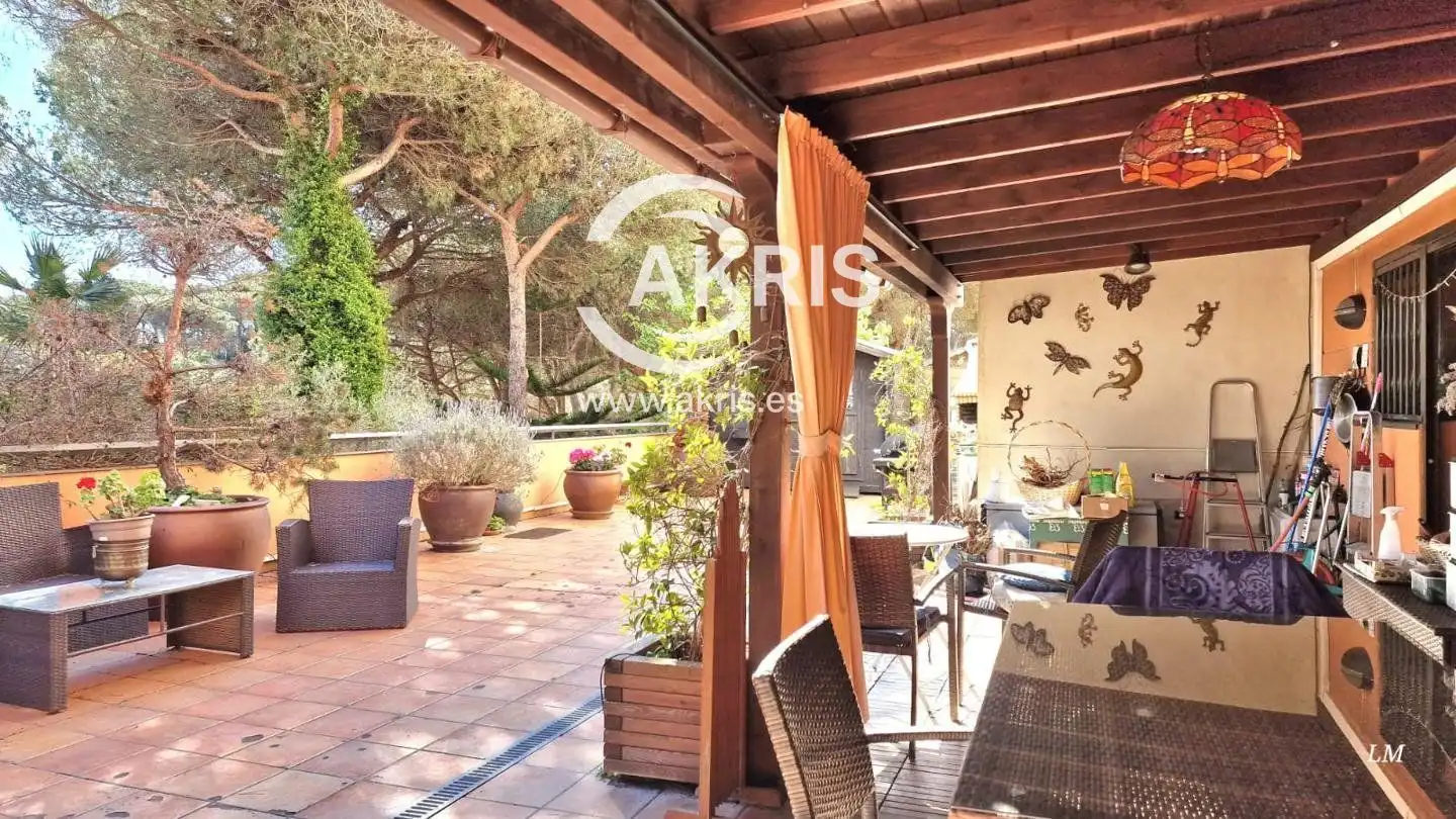 Piso con piscina en venta en Avinguda Sa Boadella, imagen 48