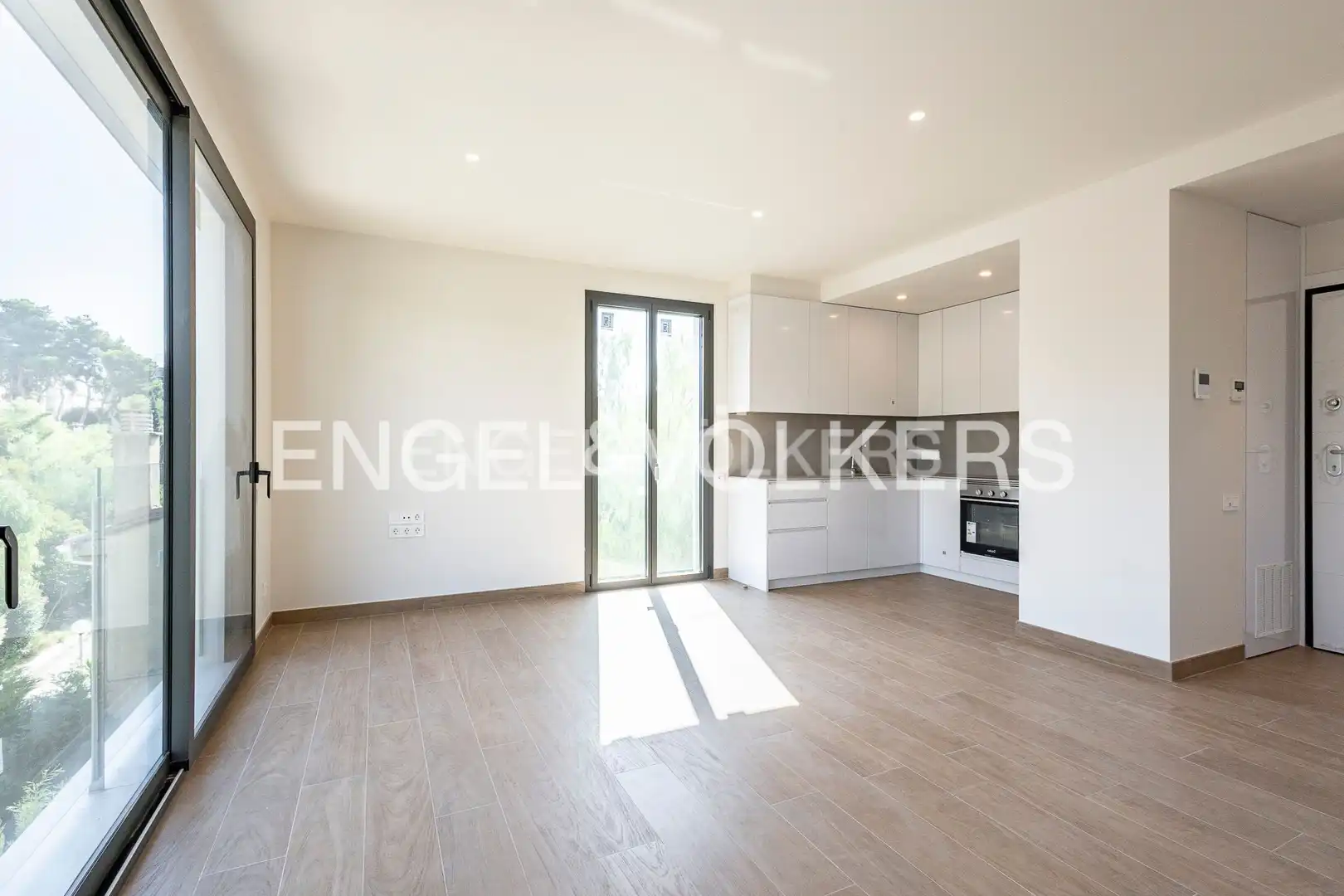 Planta baja de alquiler en Vallpineda - Santa Bàrbara