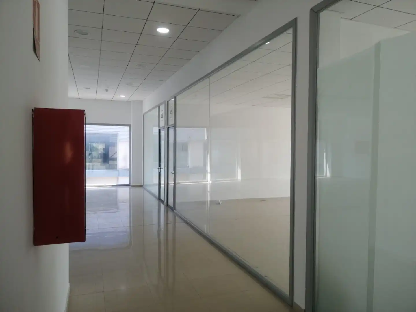 Oficina de alquiler en Bollullos de la Mitación, Sevilla