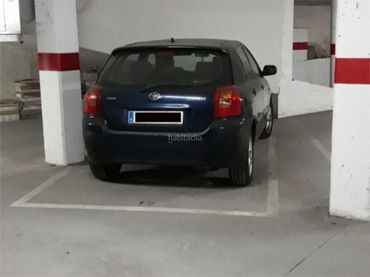 Individual en venda a Rúa Otero Pedrayo 9