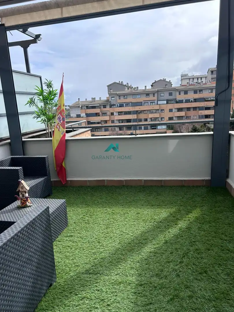 Ático con piscina en venta en Parque Oeste - Fuente Cisneros, imagen 5