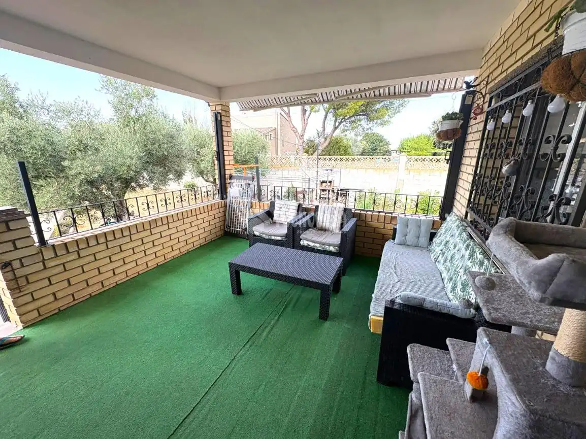 Terrassa de Casa o xalet en venda en Zaragoza amb Aire condicionat, Calefacció i Terrassa
