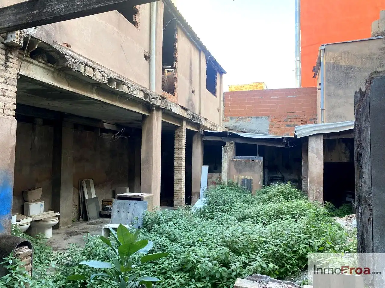 Vista exterior de Casa o xalet en venda en Burjassot amb Terrassa