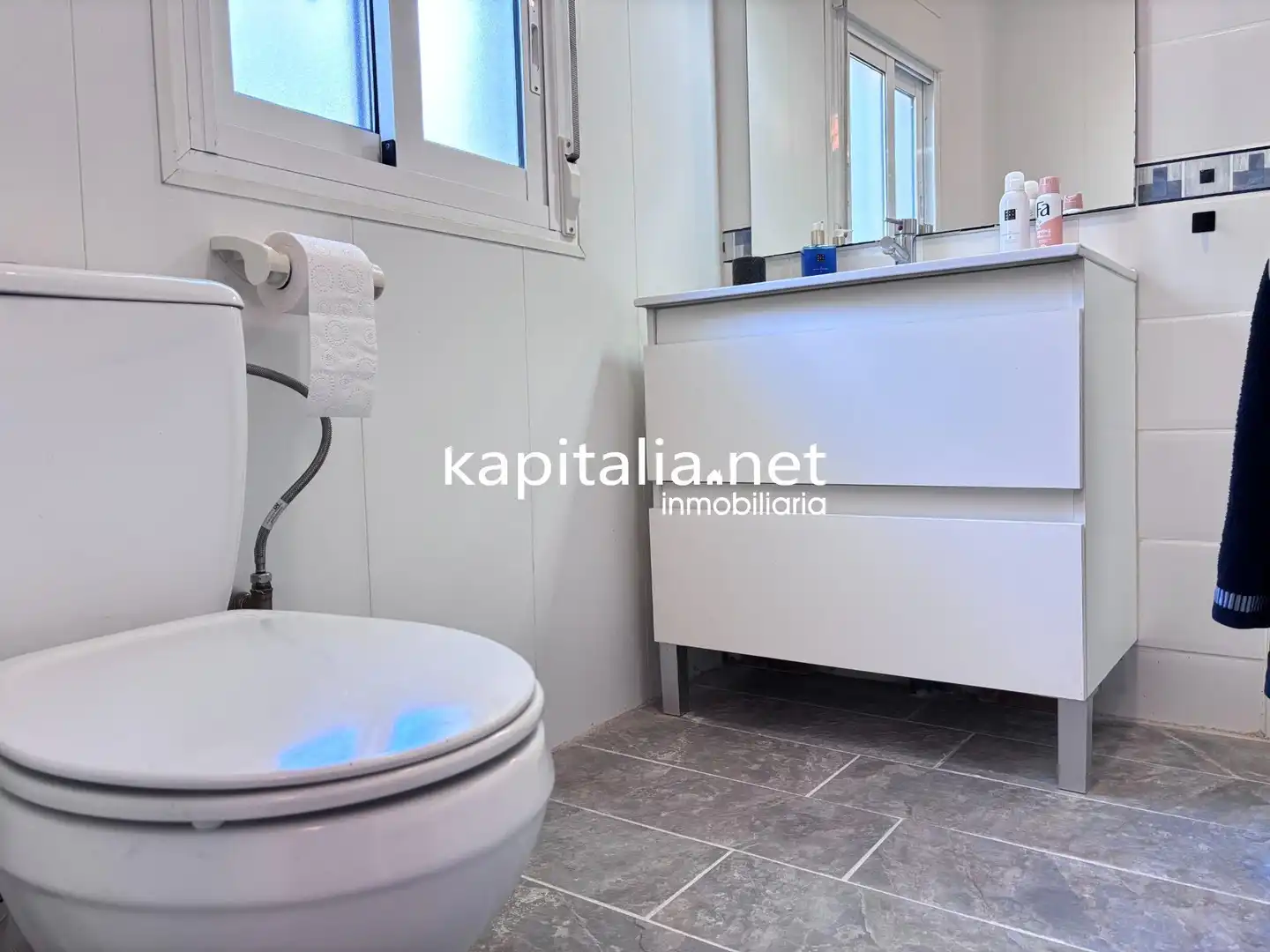 Bathroom of Houses for sale in Quatretonda  with Air Conditioner, Private garden and Terrace