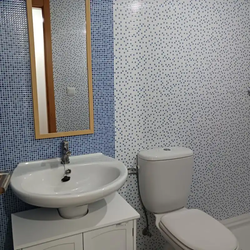 Bathroom of Flat for rent in La Font d'en Carròs  with Air Conditioner, Furnished and Balcony