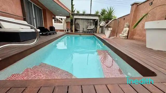 Piscina de Casa o xalet en venda en Cunit amb Aire condicionat, Calefacció i Jardí privat
