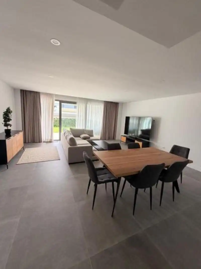 Detached homes for rent in El Faro de Calaburra - Chaparral