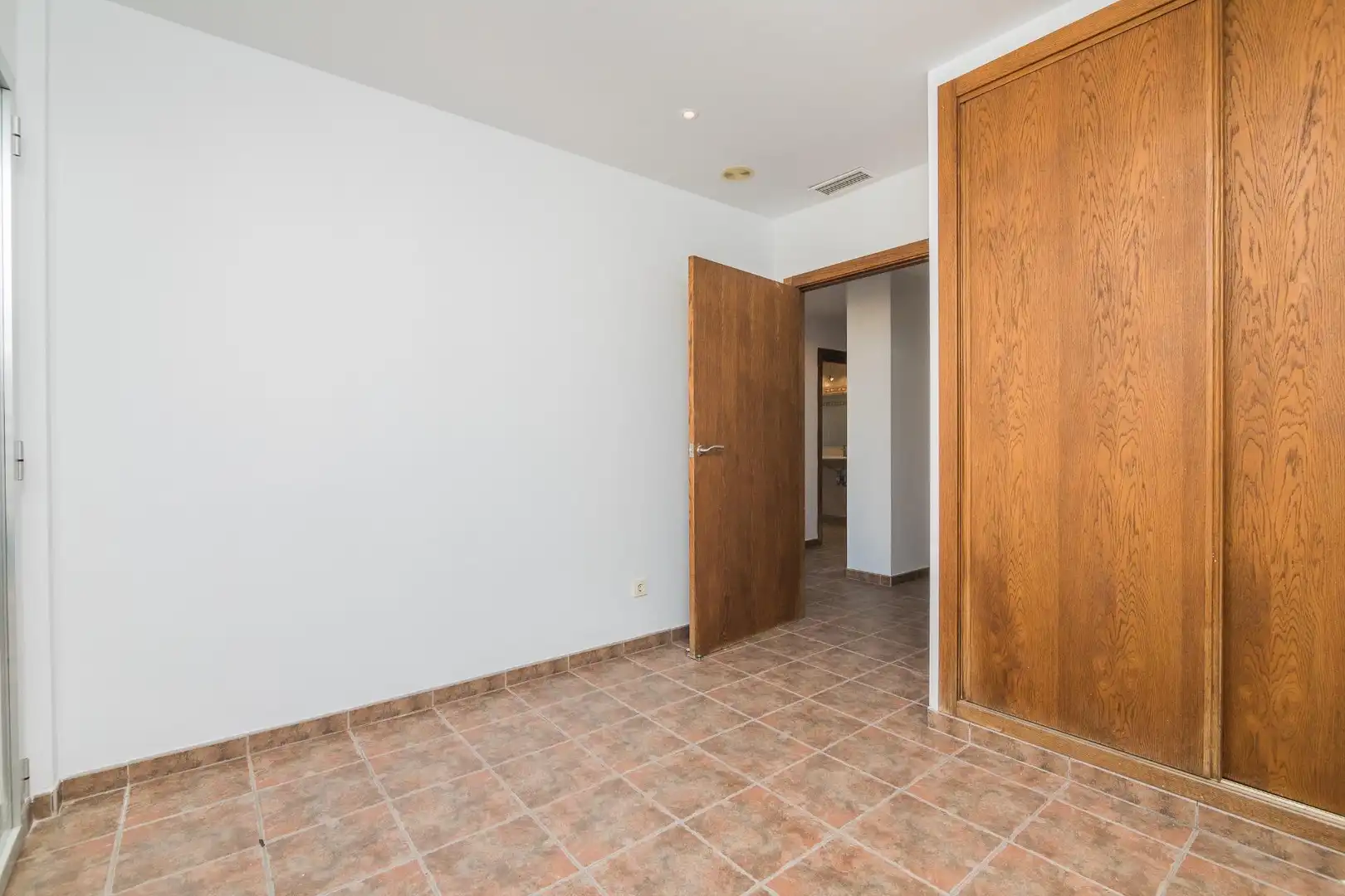 Dachboden zum Verkauf in Elche / Elx mit Klimaanlage, Heizung und Terrasse