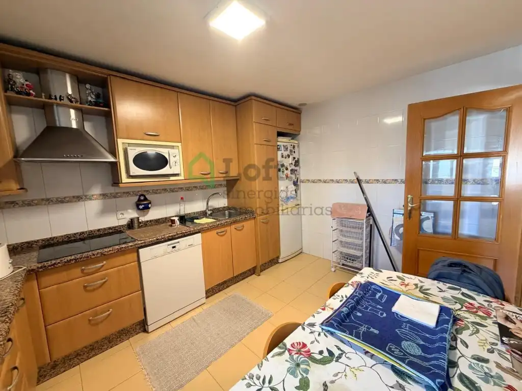 Cuina de Dúplex en venda en Badajoz amb Aire condicionat, Calefacció i Terrassa