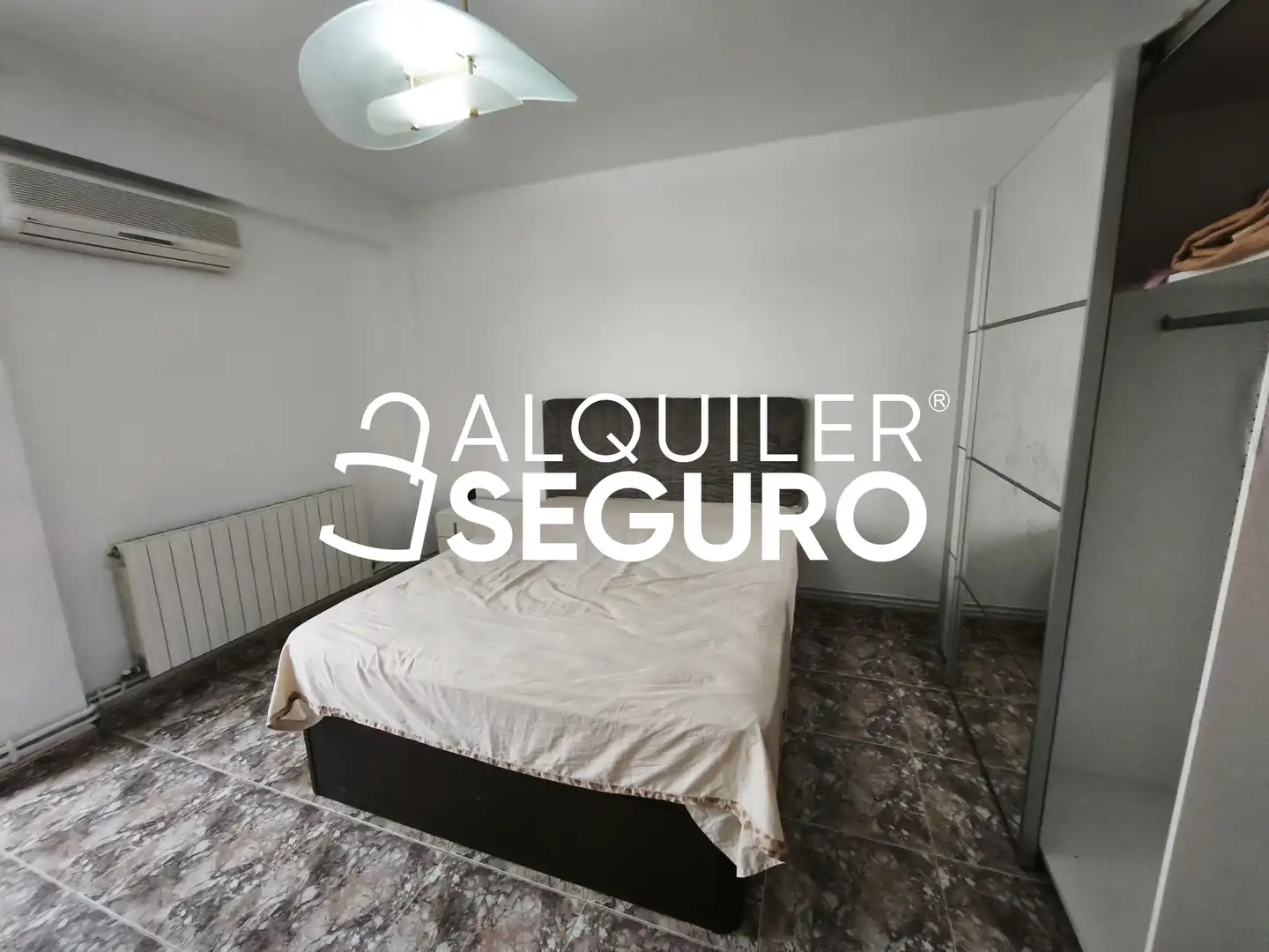 Piso de alquiler en Delicias, Barrio de Delicias