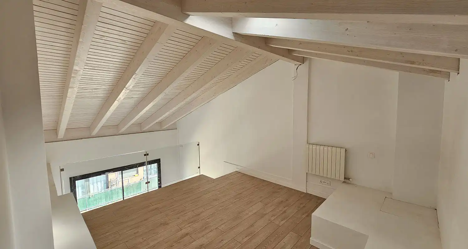 Sala d'estar de Casa adosada en venda en Hostalric amb Aire condicionat, Calefacció i Jardí privat