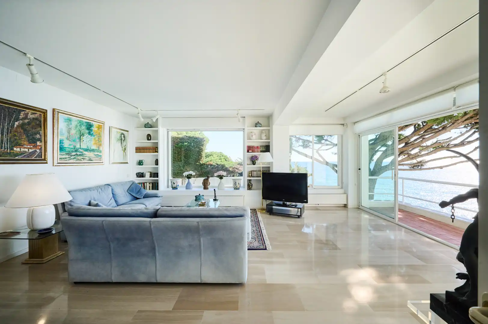 Sala d'estar de Casa o xalet en venda en Arenys de Mar amb Aire condicionat, Calefacció i Jardí privat