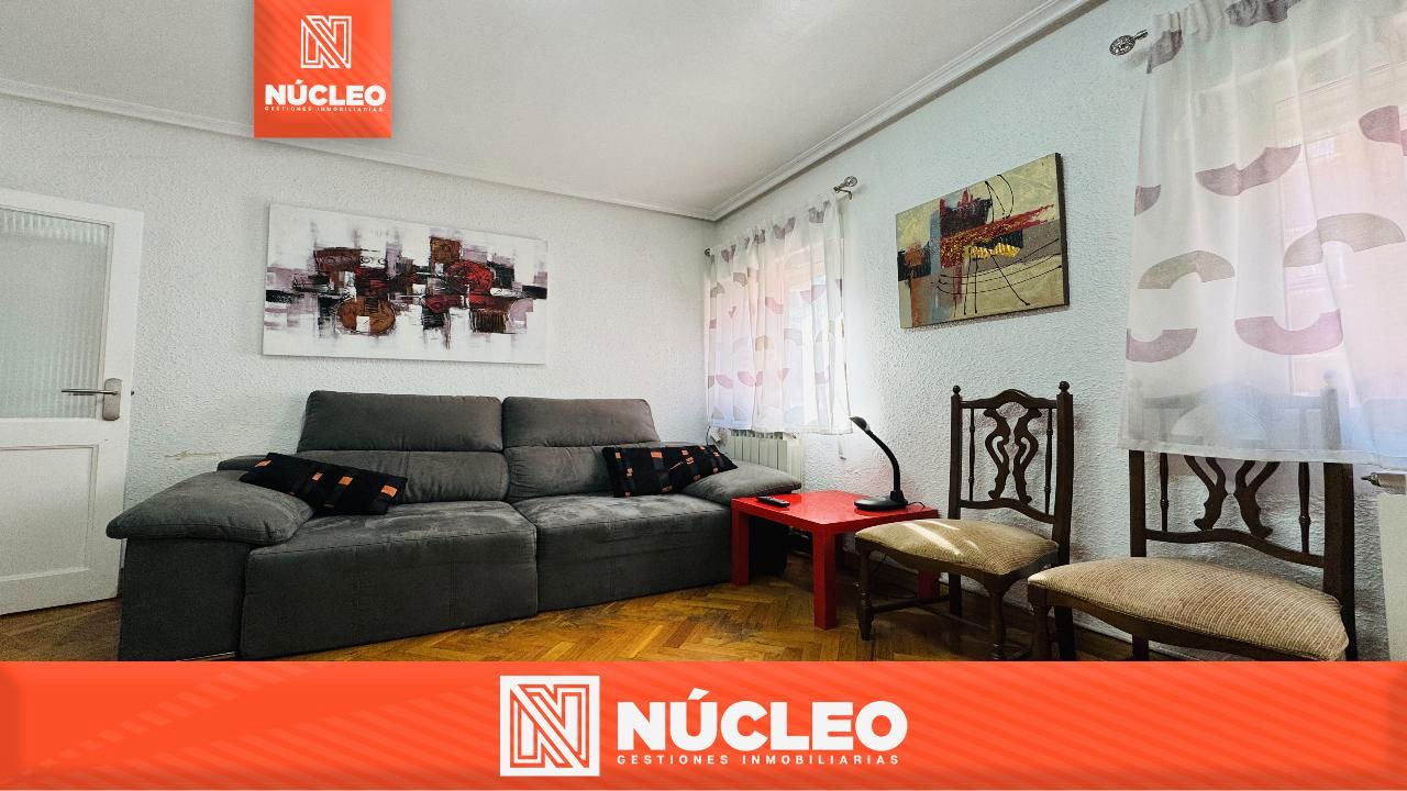 Living room of Flat for sale in  Zaragoza Capital  with Heating, Terrace and Furnished