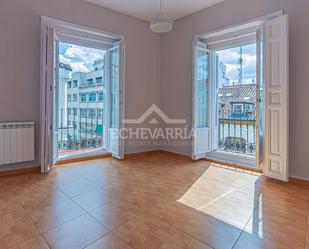 Bedroom of Flat to rent in  Madrid Capital  with Balcony