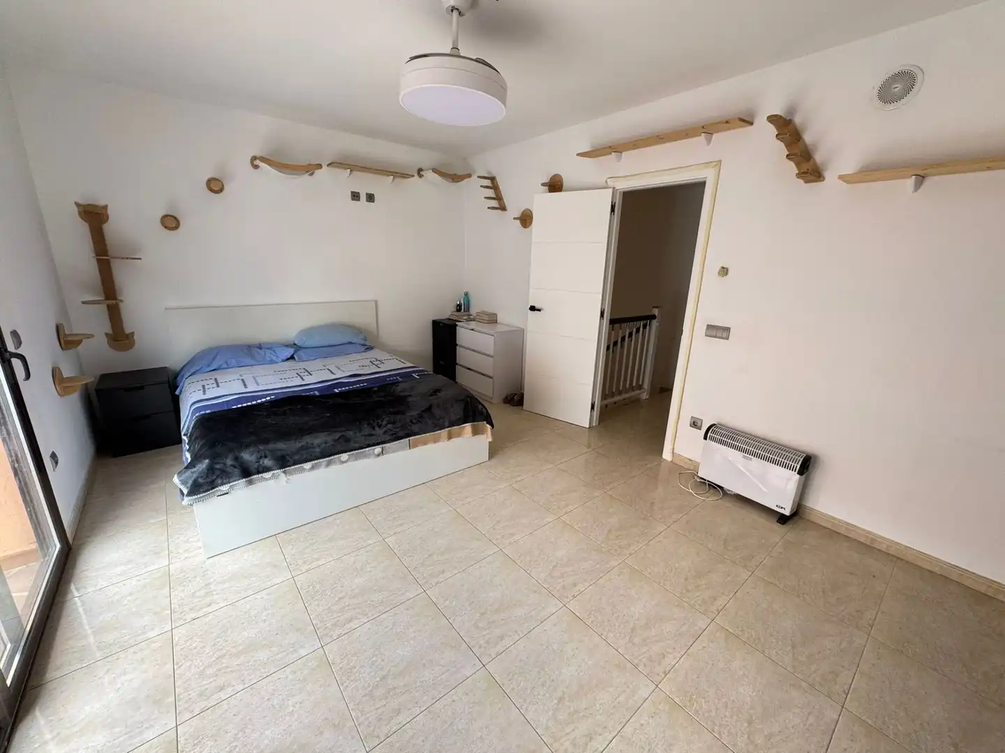 Dormitori de Casa o xalet en venda en Tordera amb Aire condicionat, Calefacció i Jardí privat