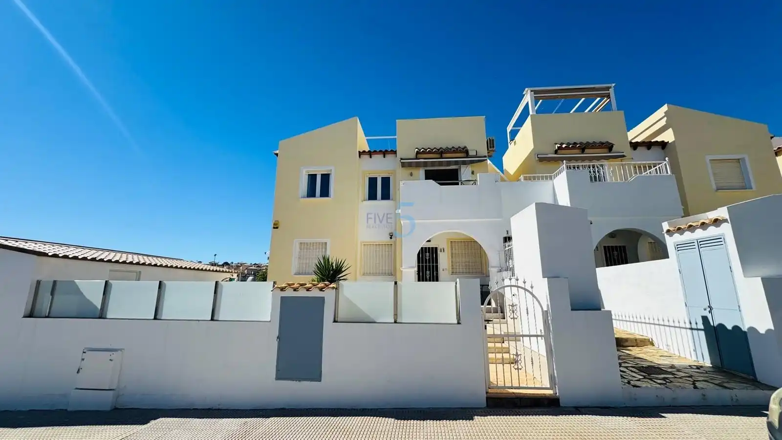 Wohnung mit Terrasse zum Verkauf in Orihuela Costa