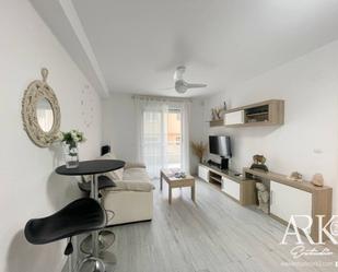Sala d'estar de Apartament en venda en Xeraco amb Aire condicionat, Terrassa i Moblat