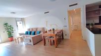 Living room of Flat for sale in Cerdanyola del Vallès  with Air Conditioner, Heating and Parquet flooring