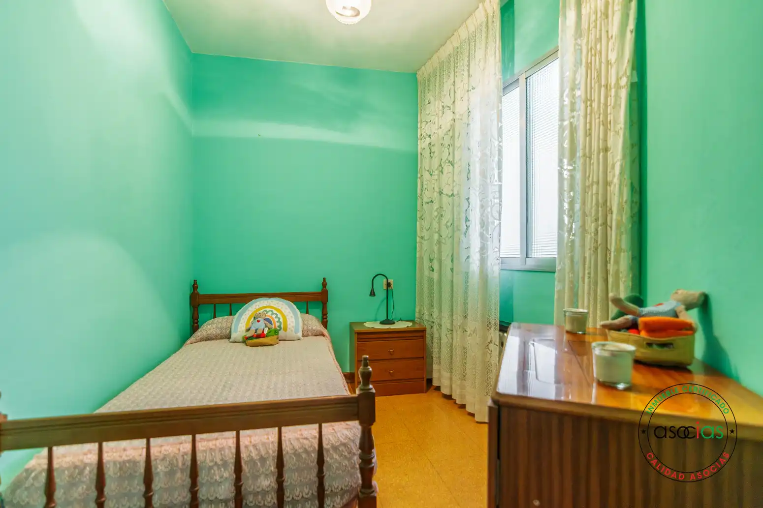 Habitación de Casa adosada en venta en Proaza con Calefacción y Trastero